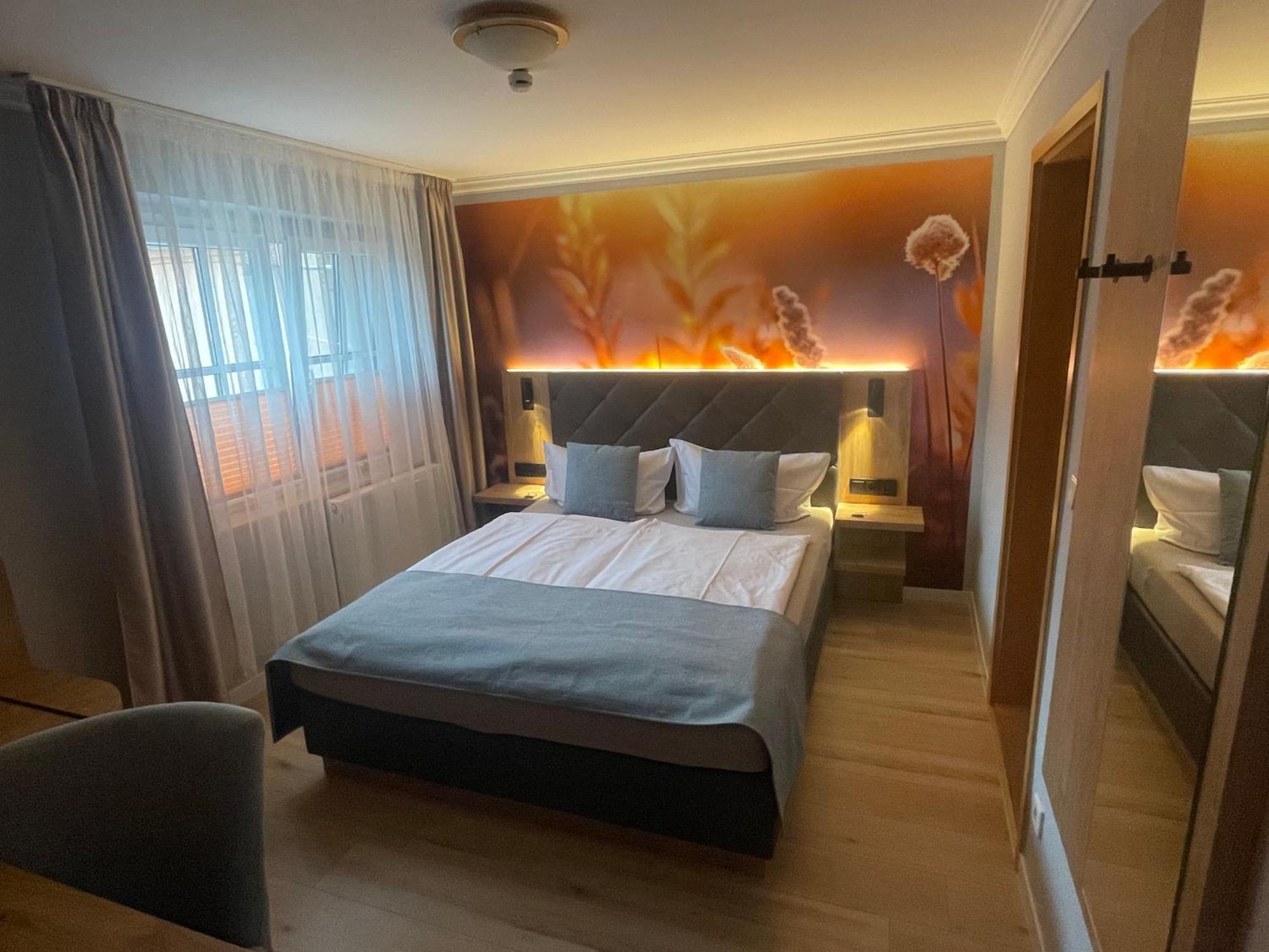 Hotel "Pension Marlis" Garni Reichenberg  ภายนอก รูปภาพ