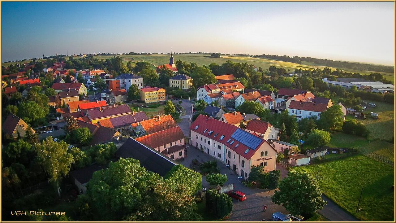 Hotel "Pension Marlis" Garni Reichenberg  ภายนอก รูปภาพ