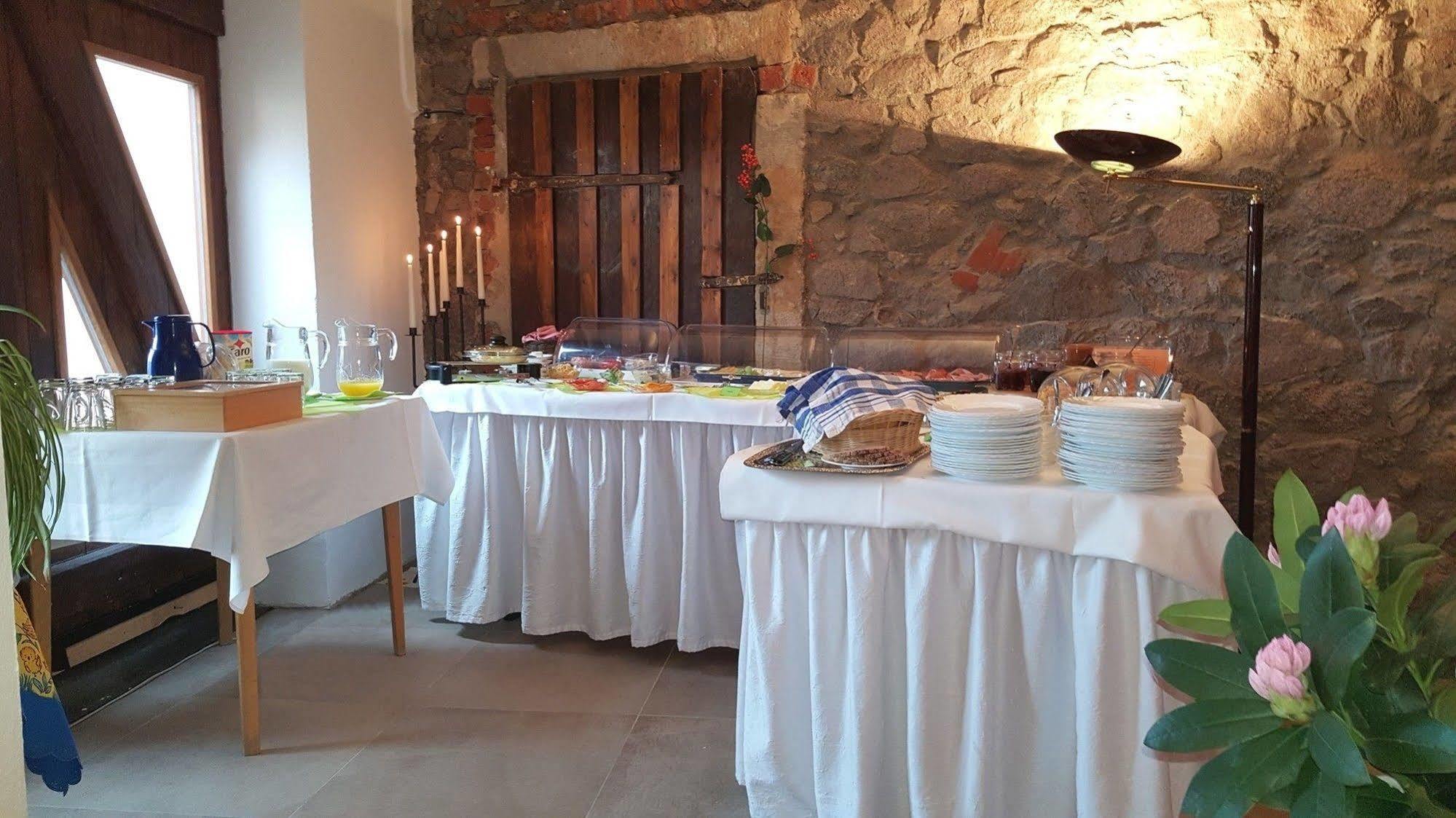 Hotel "Pension Marlis" Garni Reichenberg  ภายนอก รูปภาพ